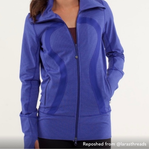 Lululemon Blue Striped In Stride Jacket, GUC, fits true to size. - Picture 8 of 8